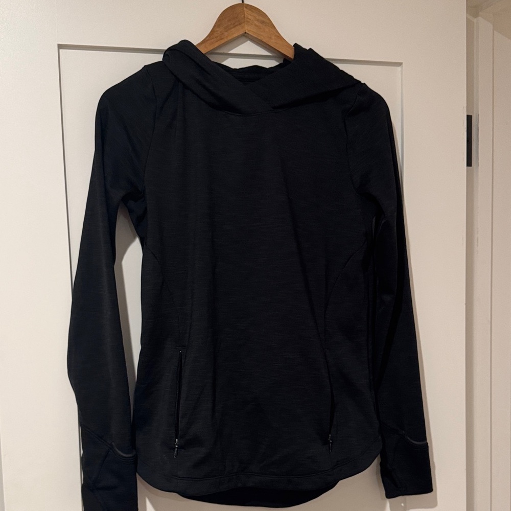 Women's Black Hooded Swestshirt
